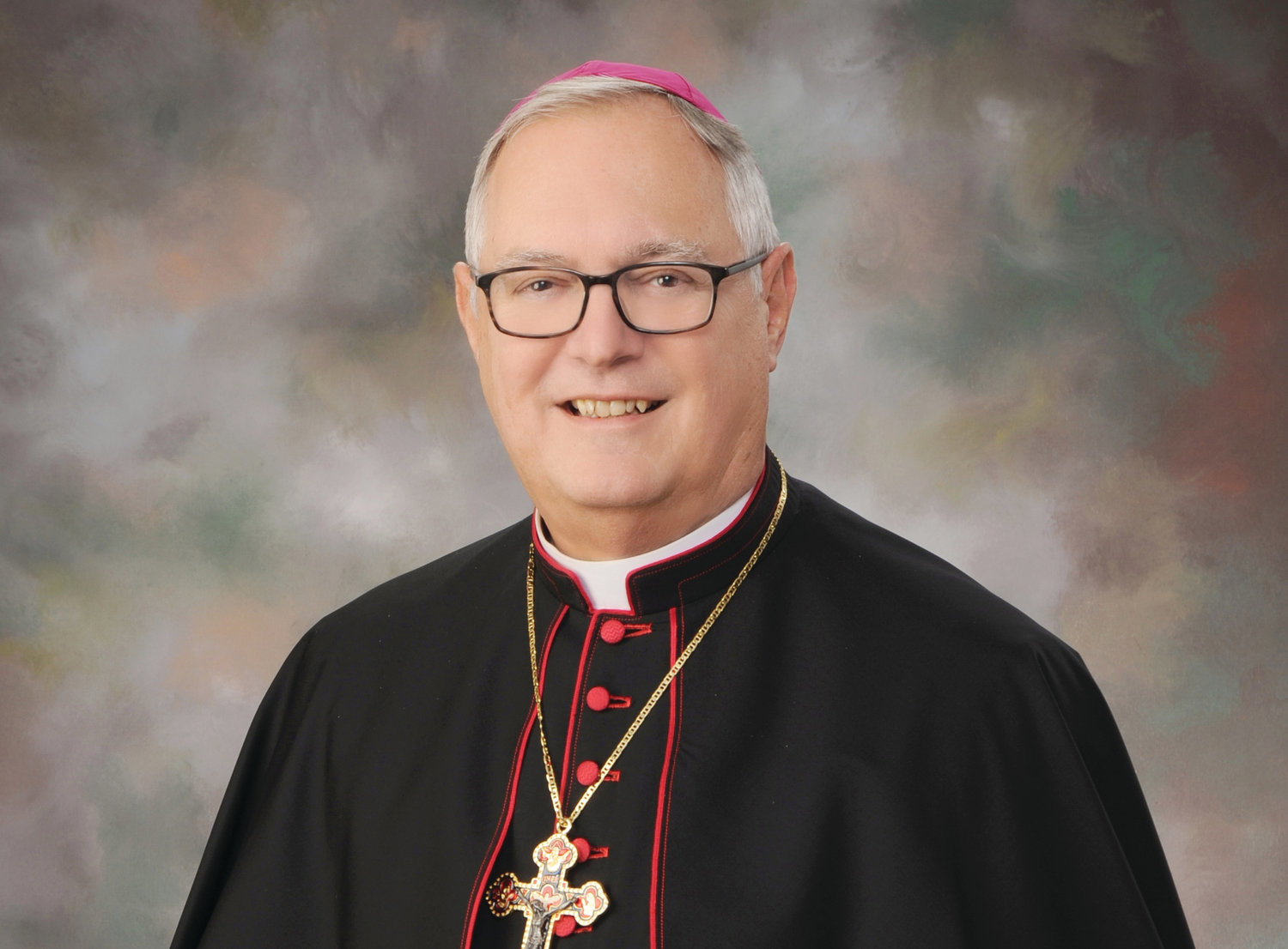 Monseñor Thomas J. Tobin Obispo de la Diócesis de Providence.