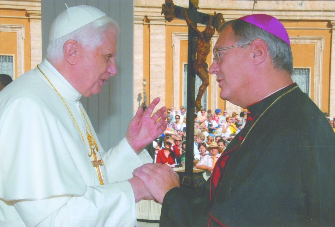 Pope Benedict XVI and Bishop Thomas J. Tobin speak at the conclusion of a general audience at St. Peter’s Basilica in Rome Oct. 3, 2007. Bishop Tobin was present for the ordination of seminarians to the Diaconate, including two from the Diocese of Providence.